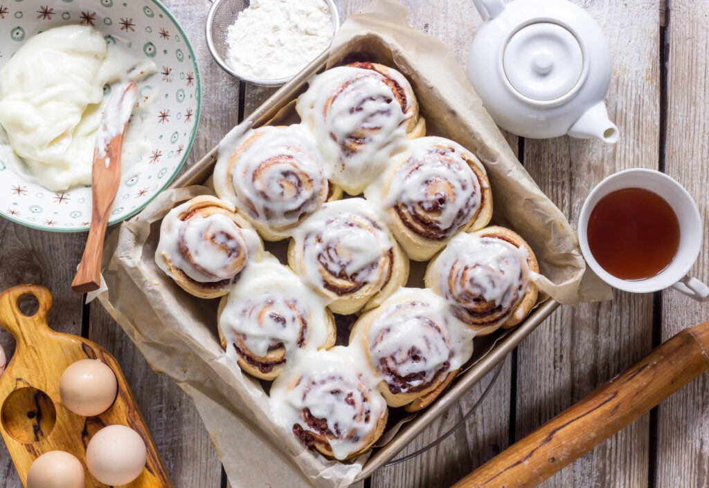Freshly baked cinnamon buns - FitnessLife Magazine